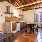 Palazzo Val Del Sasso Villastrada (Umbria)