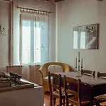 Palazzo Val Del Sasso Villastrada (Umbria)