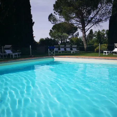 Palazzo Val Del Sasso Agroturismo Villastrada (Umbria)